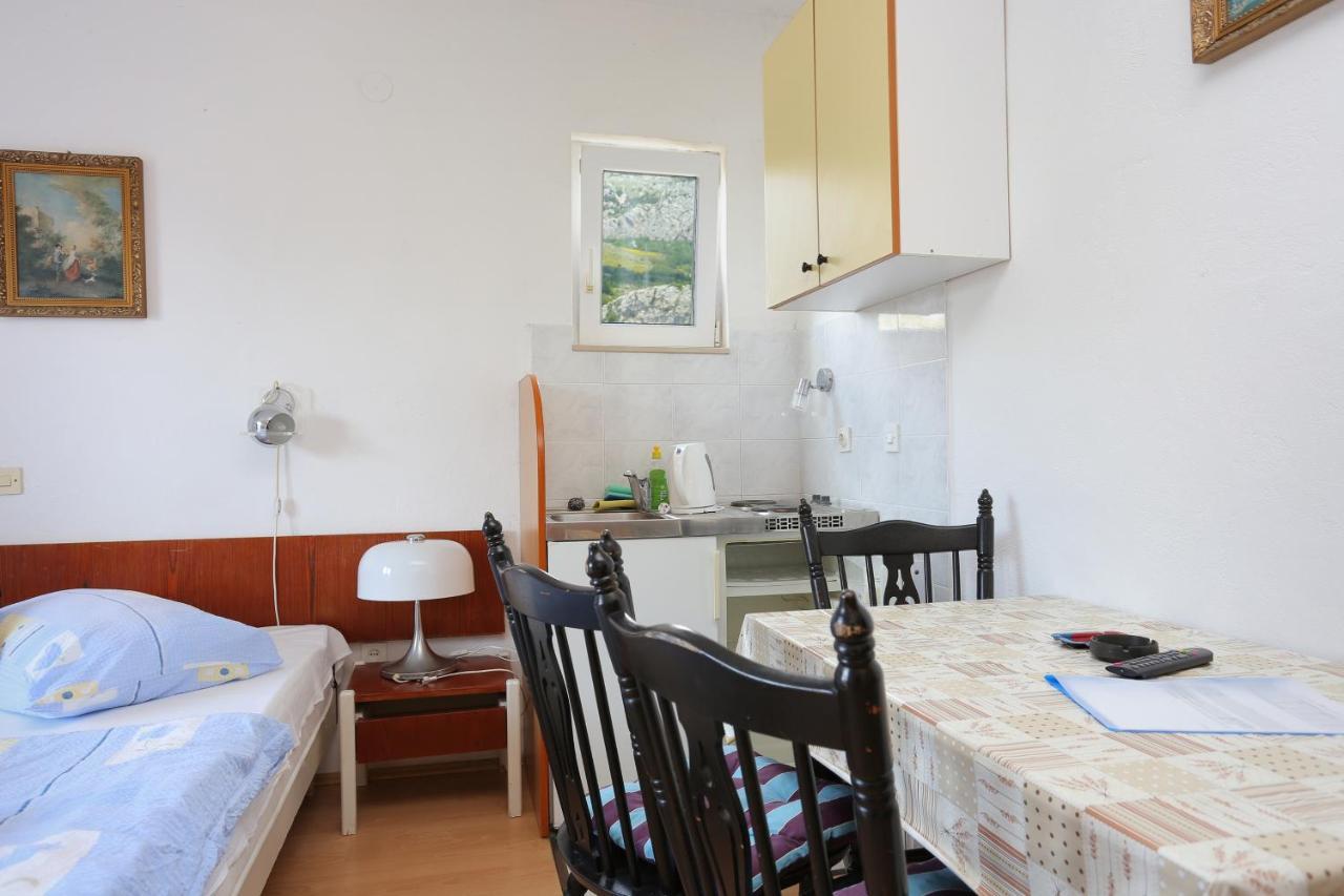 Apartment Tucepi 2676B Bagian luar foto